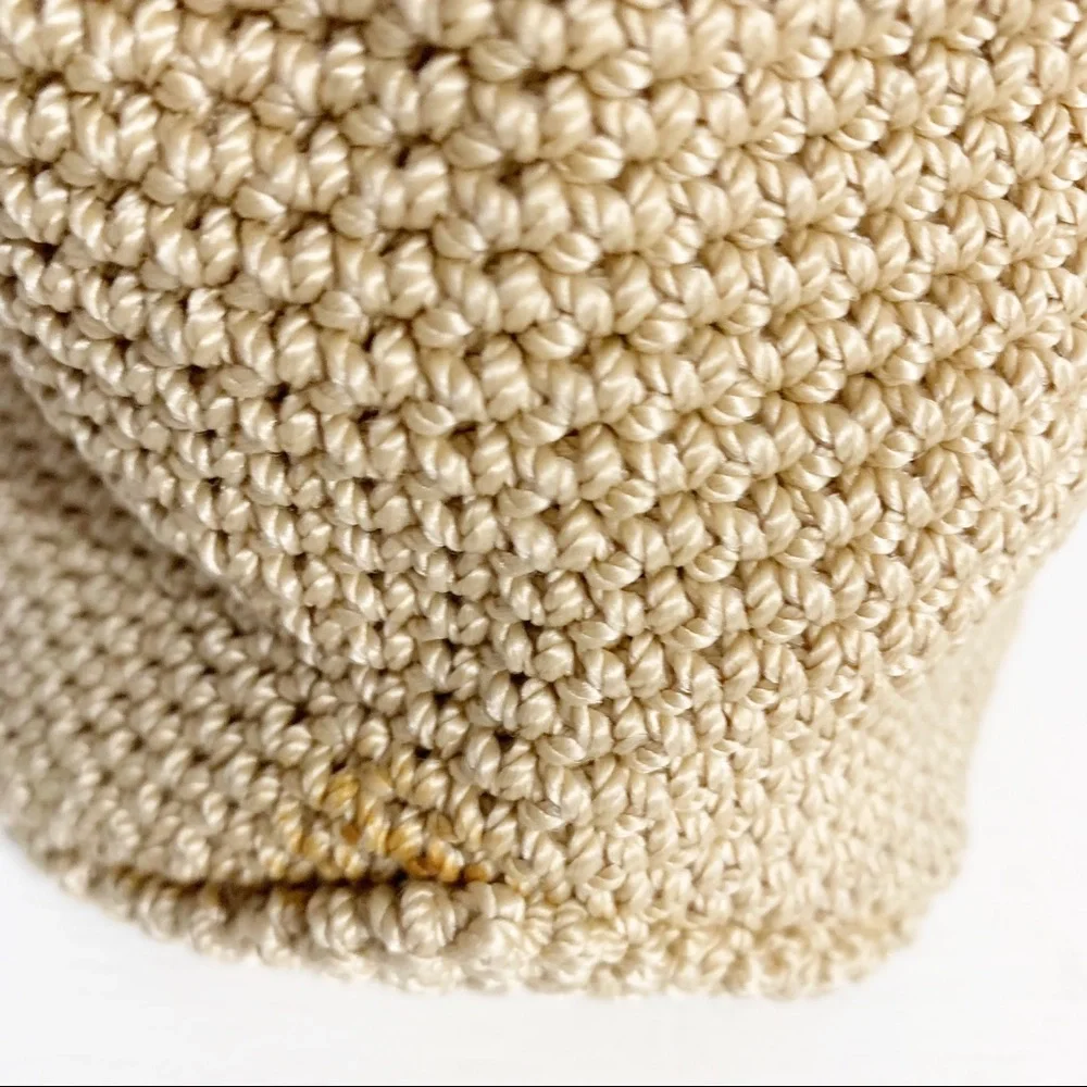 Lina Crocheted Shoulder Bag Braided Double Handles Solid Lining Zipped Closure